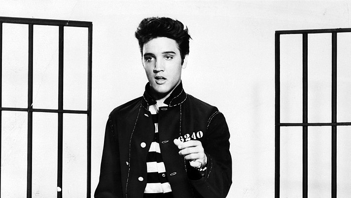 794px Elvis Presley promoting Jailhouse Rock facebook