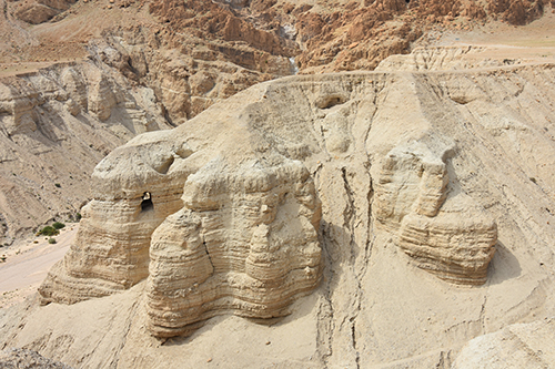 Qumran Cave for web