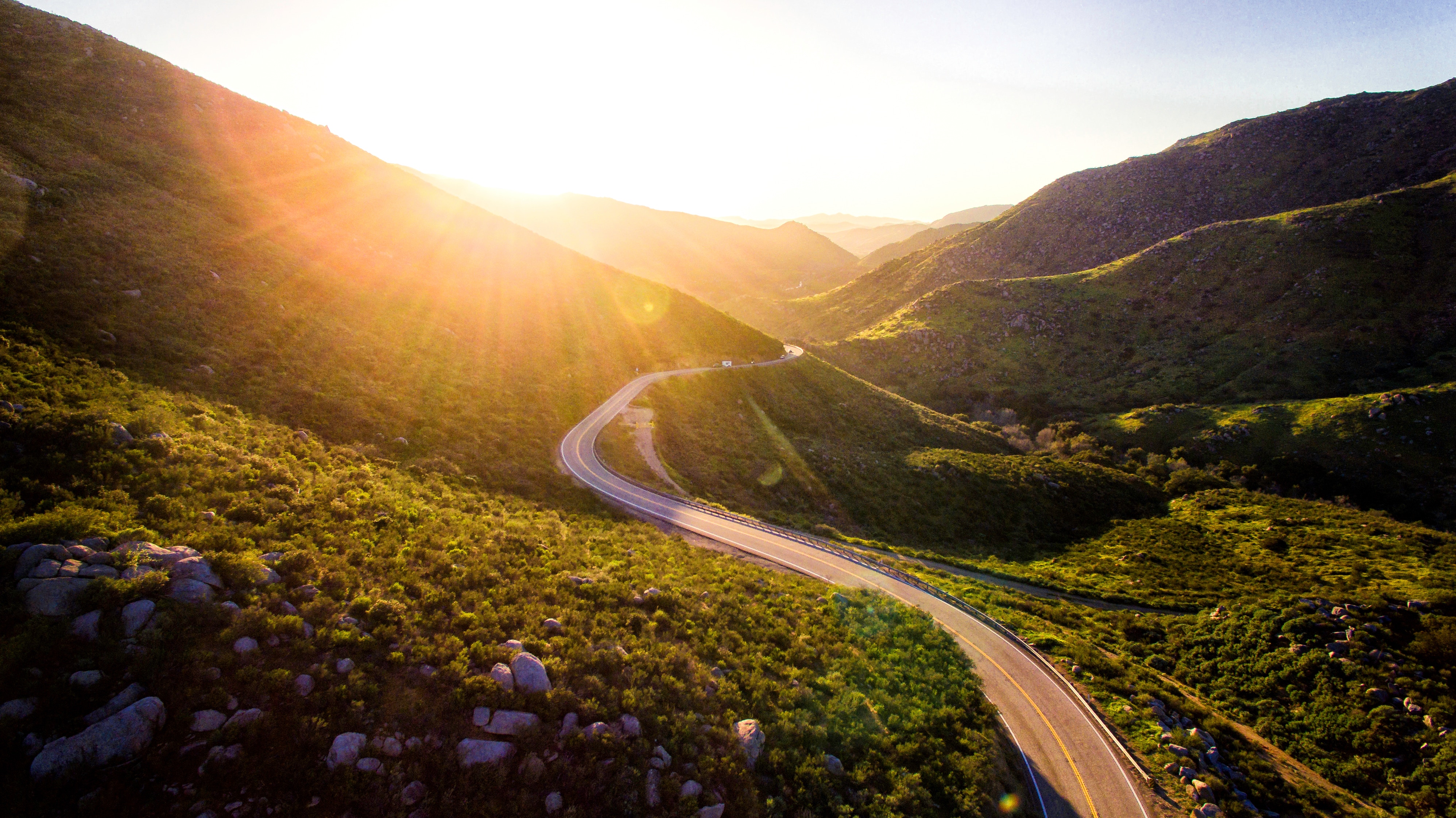 matt howard 223043 unsplash windy road